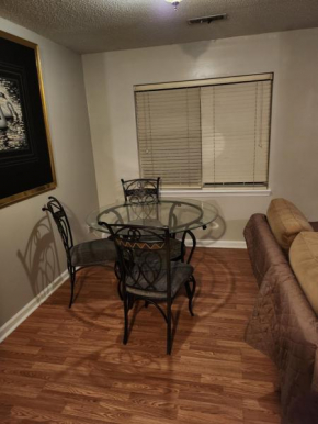 Perfect and Cozy Room off West Wendover